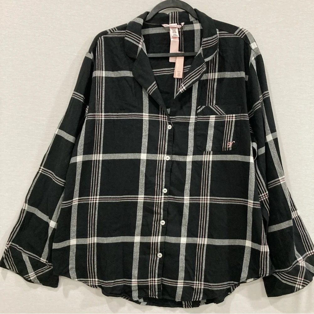 New Victoria's Secret Black White‎ Plaid Long Sleeve Button Down Large
